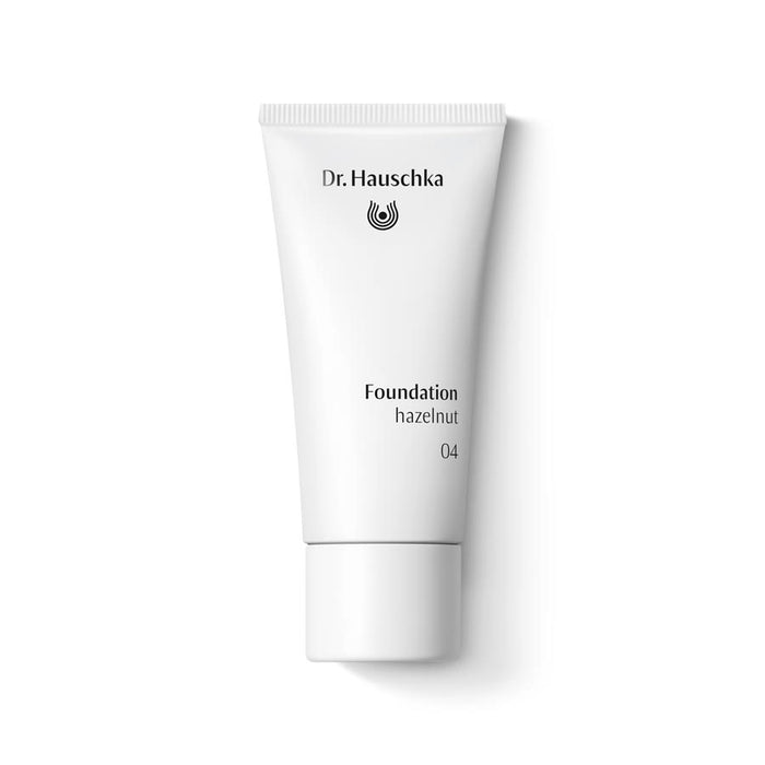 Dr Hauschka Foundation 4 Hazelnut 30ml