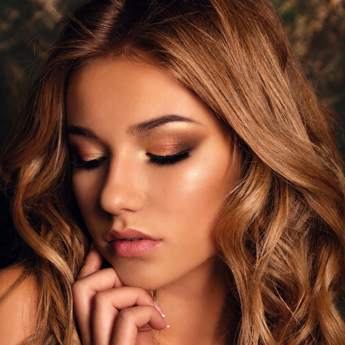Terra Glow Quad Shimmering Eyeshadow Palette Bronze 6g
