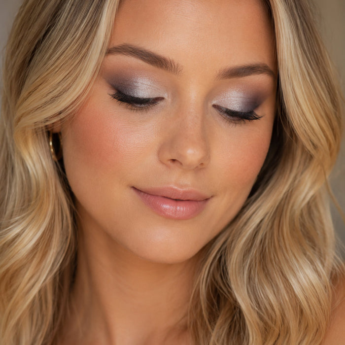 Terra Glow Quad Shimmering Eyeshadow Palette Smokey 6g